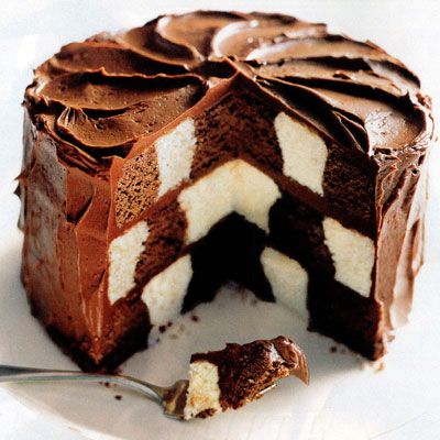 A FRIDGE FULL OF FOOD...: Auntie Miranda's Cherry and Vanilla Checkerboard  Cake