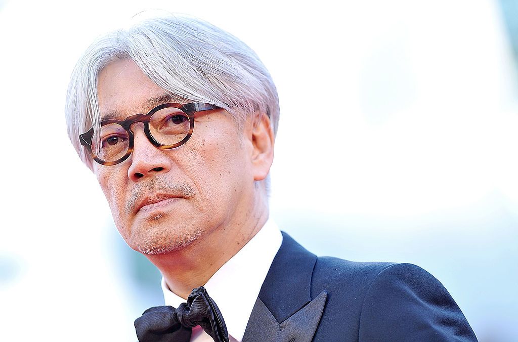 日本音樂教父坂本龍一的紳士選品學