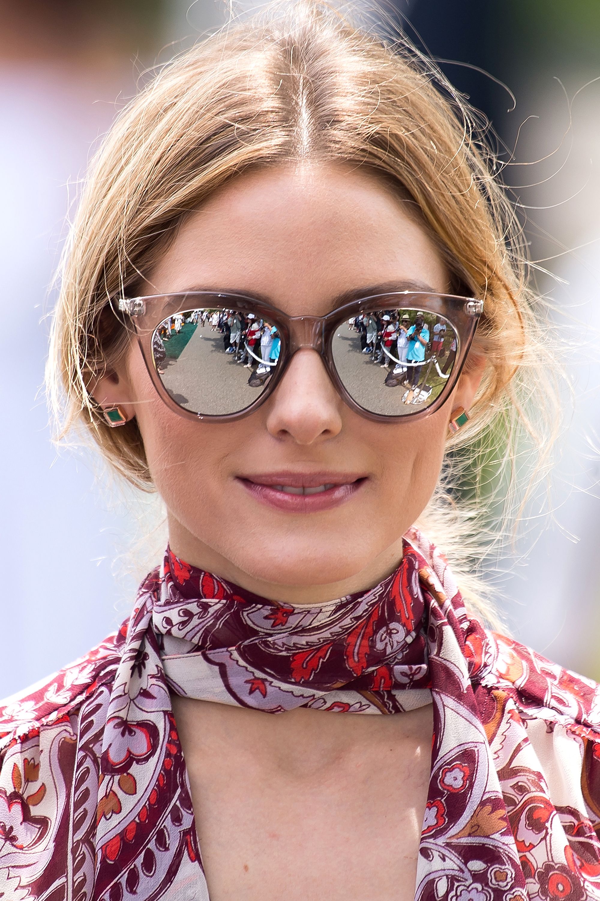 20 Hairstyles That Go Perfectly With Glasses