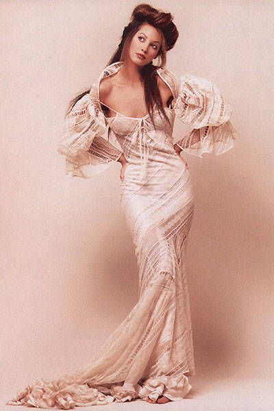 Fashion Editorials from the 1990s - Bazaar Fashion Shoots 1990s