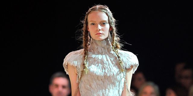Head, Lip, Hairstyle, Fashion show, Dress, Textile, Runway, Style, Gown, Fashion model, 