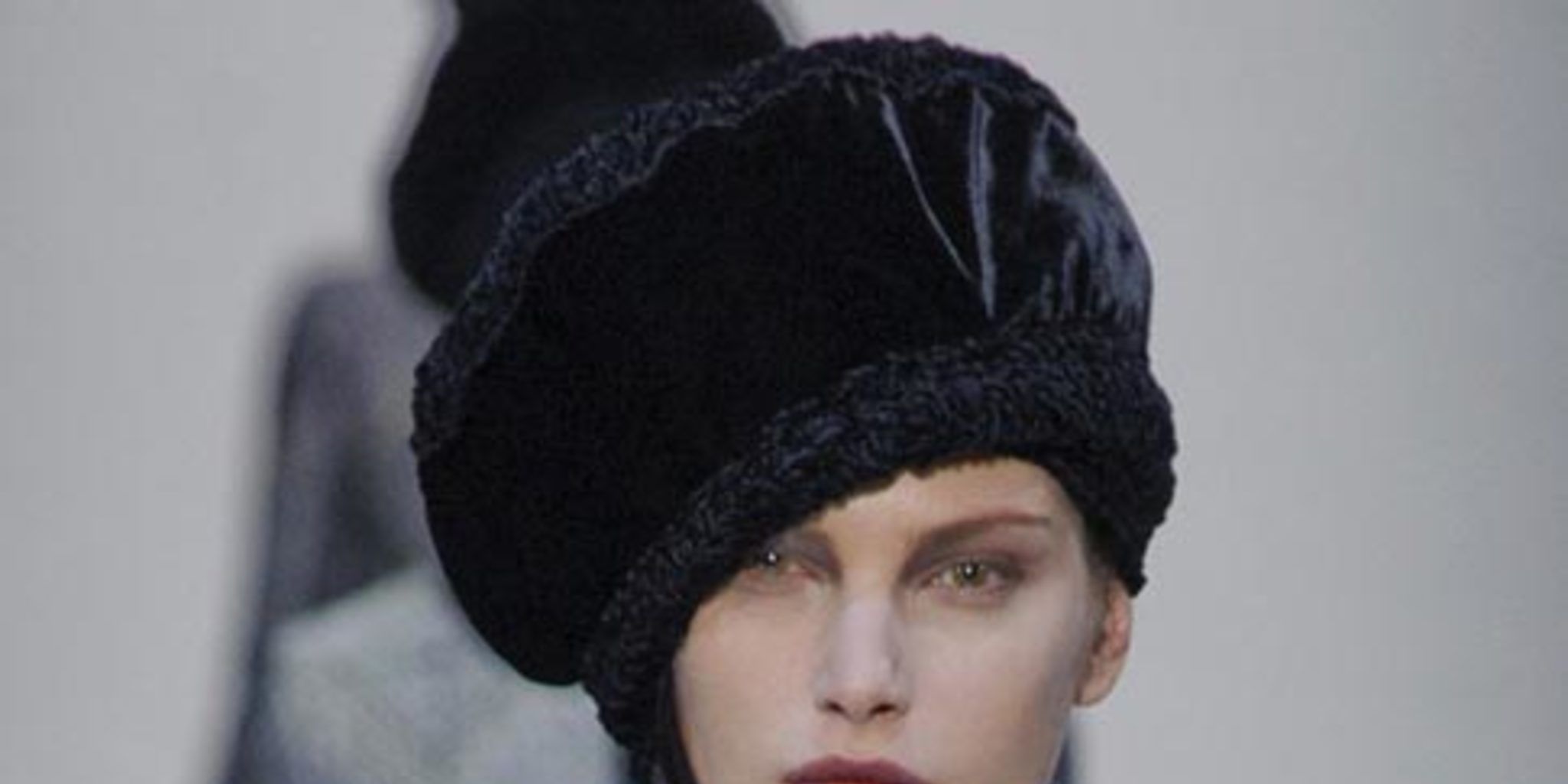 armani winter cap