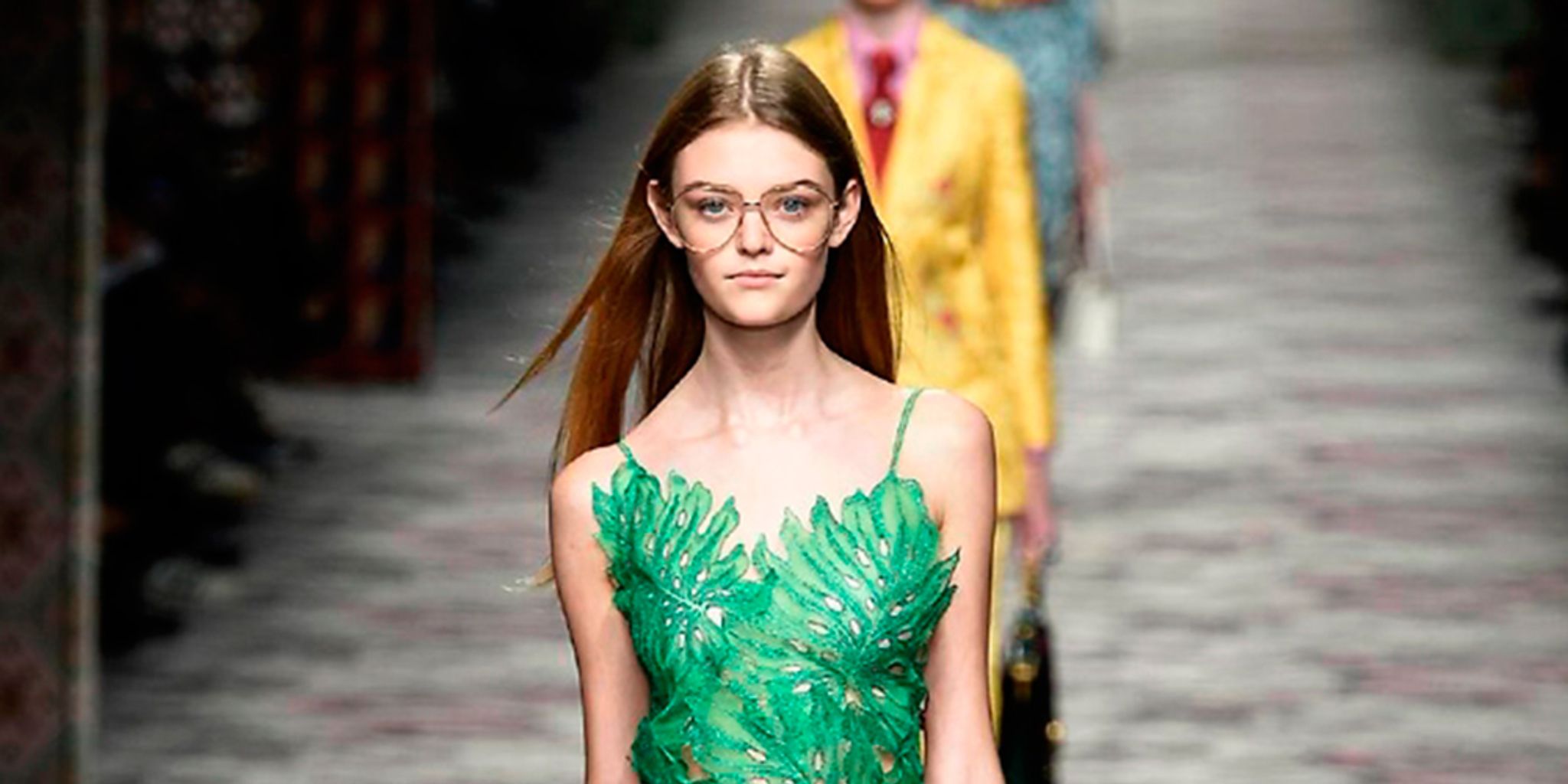 one piece gucci clothes