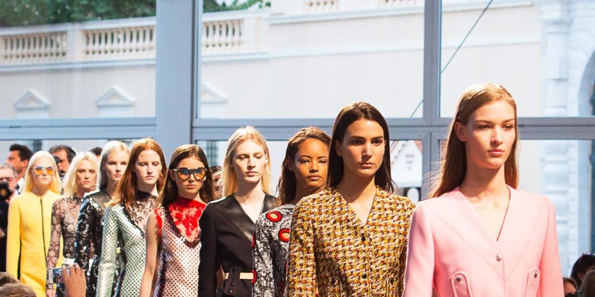Louis Vuitton Cruise 2015 Puts Power Play In Perspective