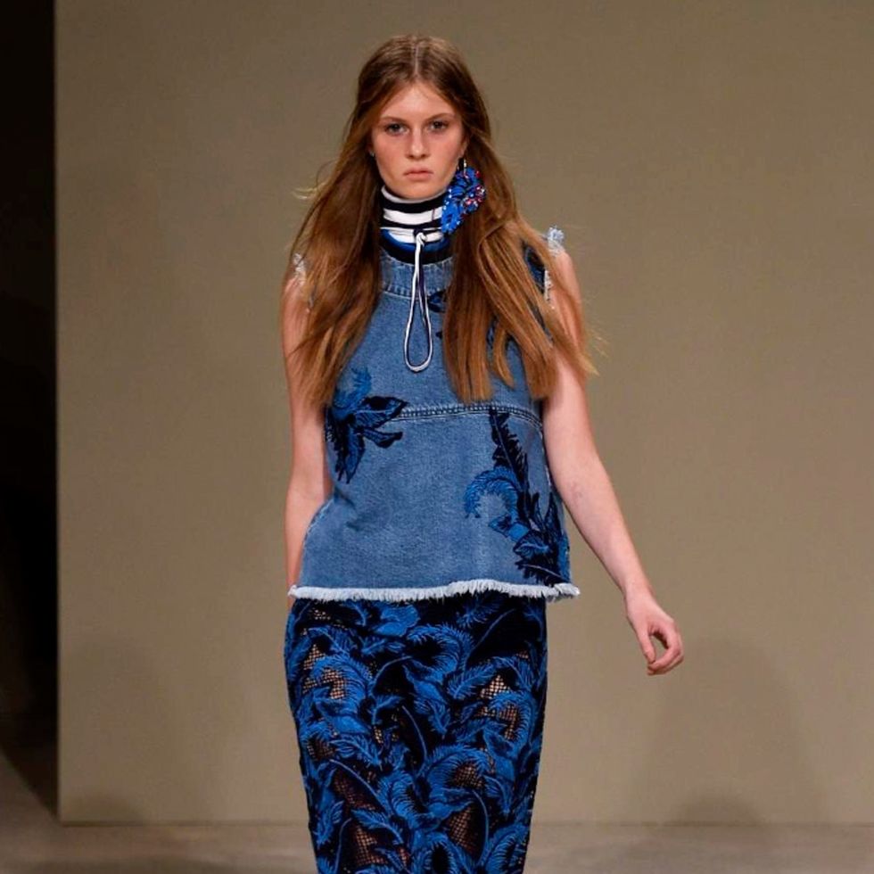 Clothing, Blue, Shoulder, Fashion show, Joint, Style, Runway, Fashion model, Waist, Electric blue, 