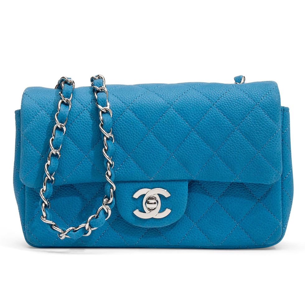 Bag, Textile, Luggage and bags, Shoulder bag, Electric blue, Chain, Leather, Coin purse, Natural material, Handbag, 