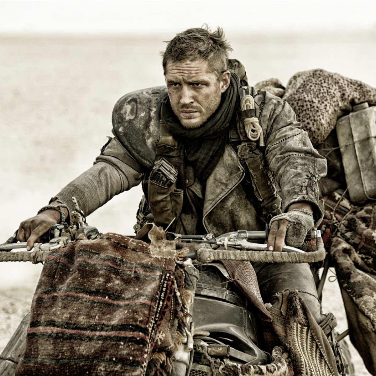 First look: Tom Hardy as Mad Max