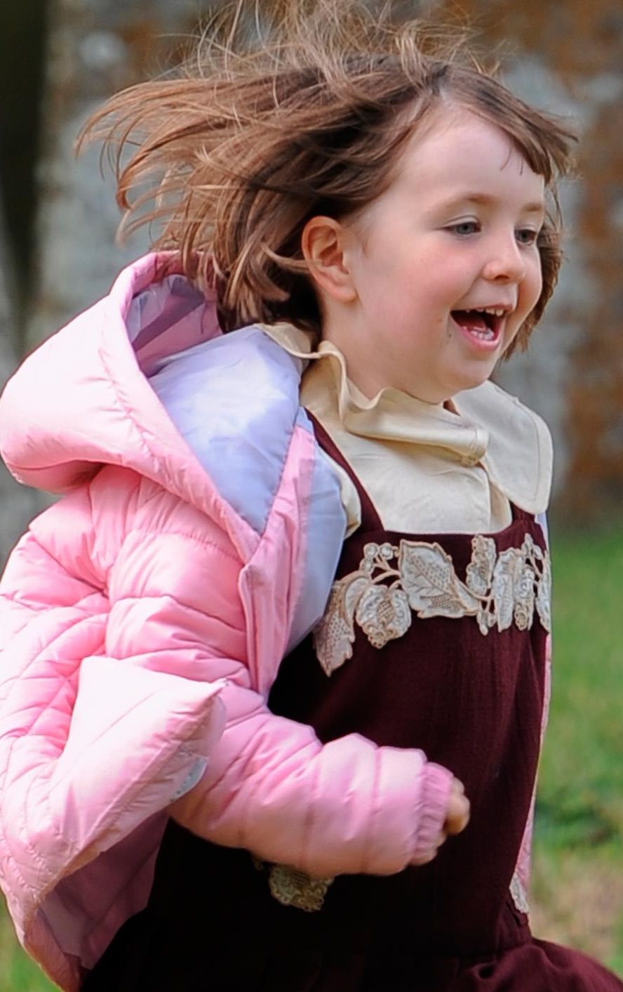 Sleeve, Happy, Pink, Jacket, People in nature, Child, Baby & toddler clothing, Organ, Toddler, Tooth, 