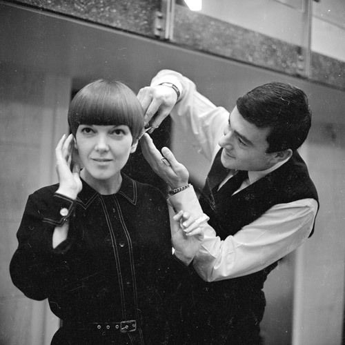 Hairstyle, Style, Bangs, Gesture, Monochrome, Tie, Bowl cut, Personal grooming, Makeover, Crew cut, 