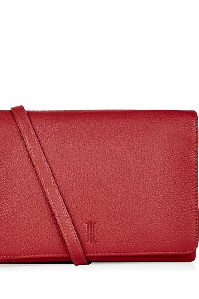 Textile, Red, Wallet, Bag, Rectangle, Maroon, Leather, Coin purse, Coquelicot, Everyday carry, 