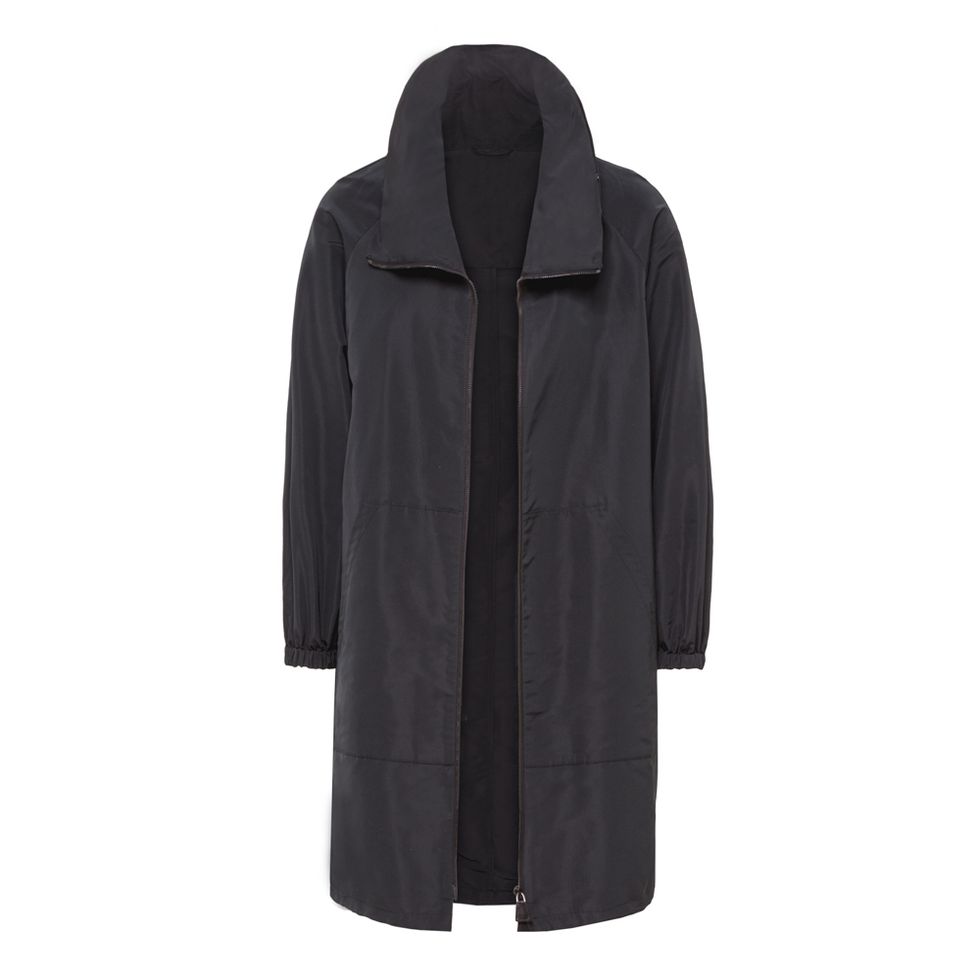 Sleeve, Textile, Outerwear, Coat, Jacket, Grey, Fur, Natural material, Zipper, 