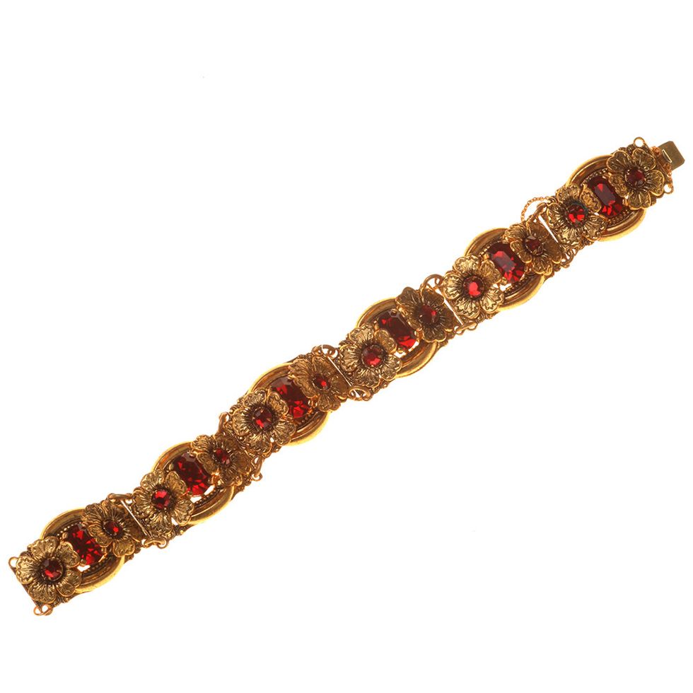 Brown, Amber, Maroon, Beige, Tan, Creative arts, Body jewelry, Craft, Natural material, Coquelicot, 