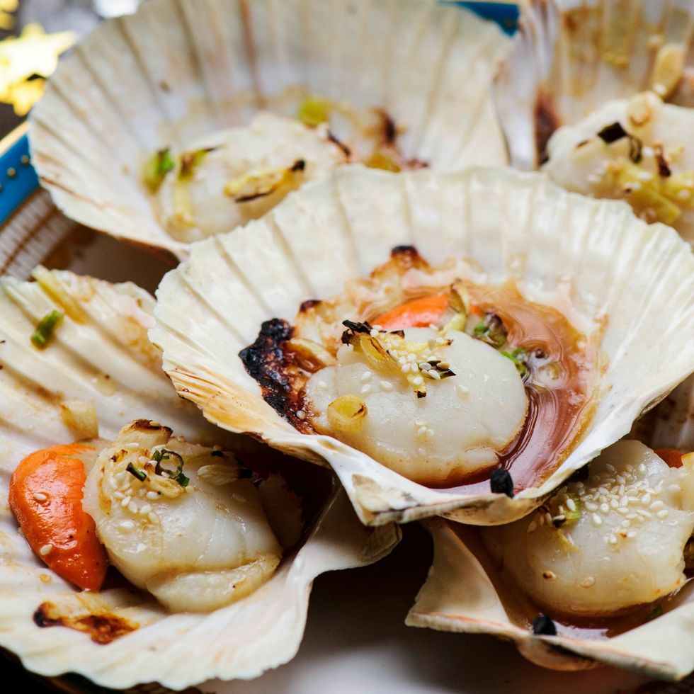 Food, Bivalve, Cuisine, Ingredient, Seafood, Dish, Recipe, Clam, Shellfish, Oysters rockefeller, 