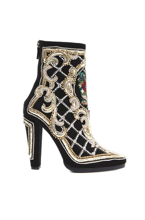 the Baroque Boots