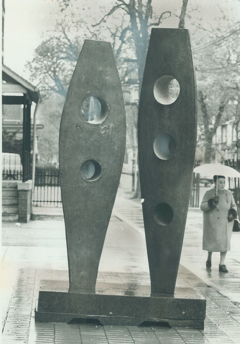 Two figures (1968)