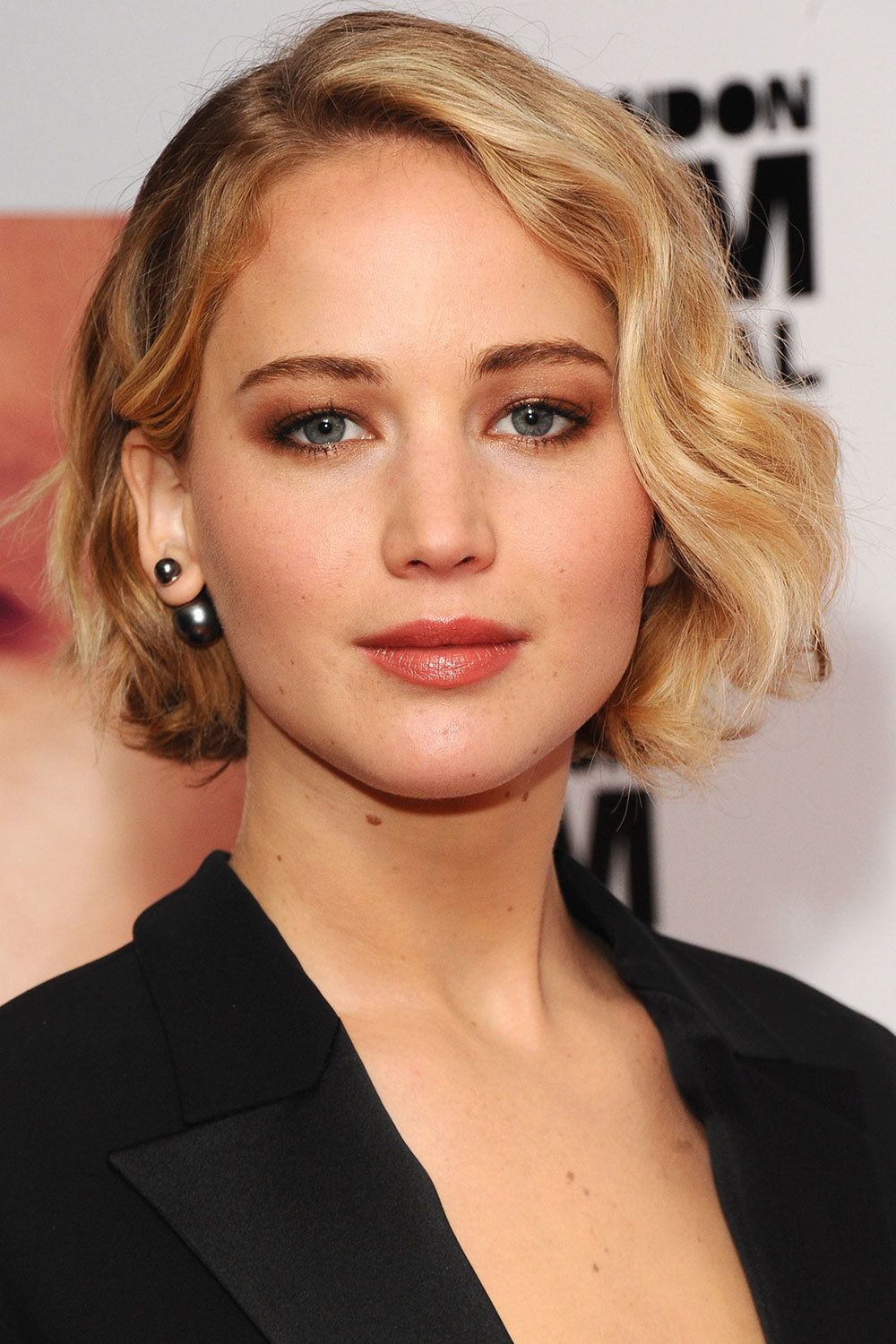 Latest Celebrity Haircut - Jennifer Lawrence  Cool Hairstyles