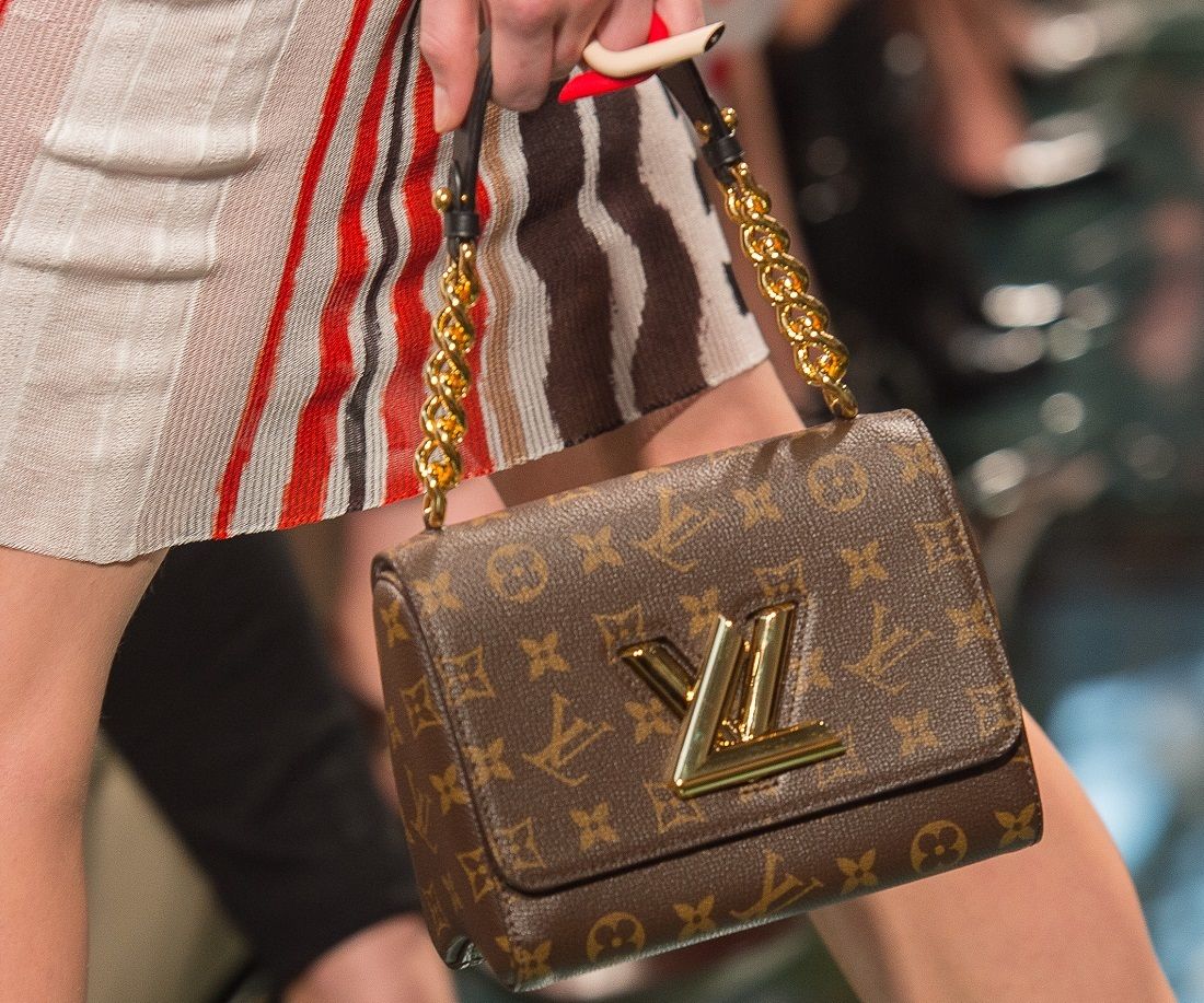 Sige morgenmad Indsprøjtning Louis Vuitton taps Karl Lagerfeld