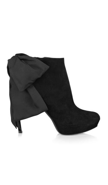 The Ribbon-Detail Boots