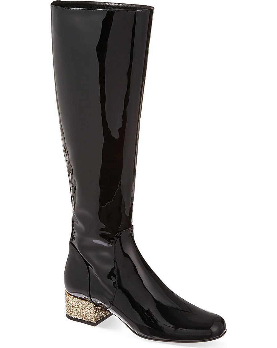 Boot, Riding boot, Knee-high boot, Black, Leather, Costume accessory, Fashion design, Motorcycle boot, Rain boot, Snow boot, 
