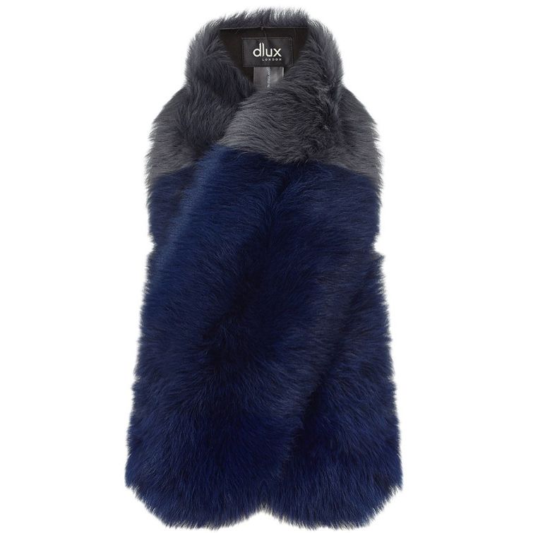 Textile, Fur, Fur clothing, Wool, Natural material, Woolen, Animal product, 
