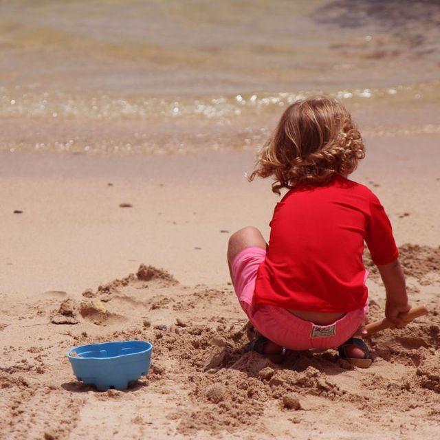 Sand, Summer, People in nature, T-shirt, People on beach, Beach, Vacation, Shore, Coast, Play, 