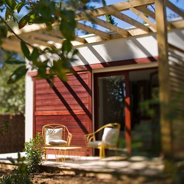 Wood, Shade, Daylighting, Backyard, Yard, Outdoor structure, Outdoor furniture, Beam, 