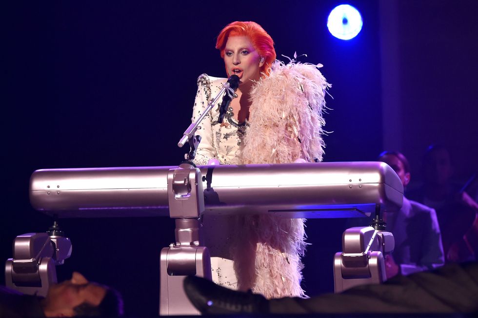 Lady Gaga performs David Bowie tribute at the Grammys 2016