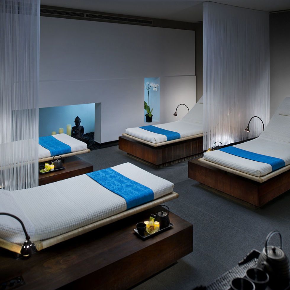 Bed, Blue, Room, Interior design, Property, Textile, Bedding, Floor, Bedroom, Wall, 