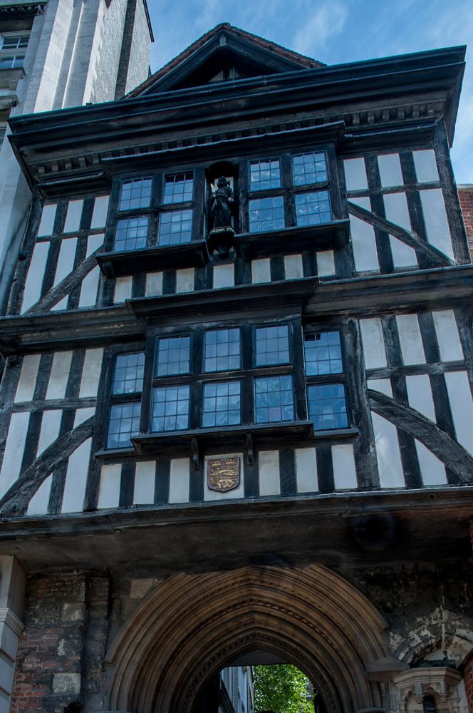 Tour the Thames: Shakespeare's London