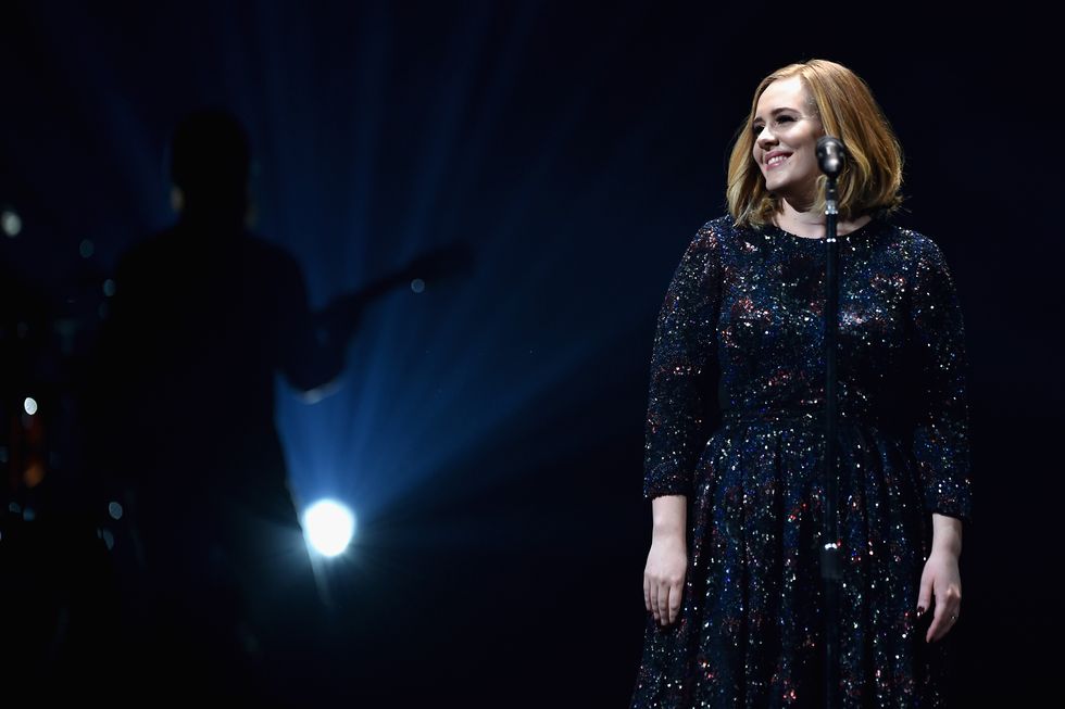 Adele wears Burberry for her world tour
