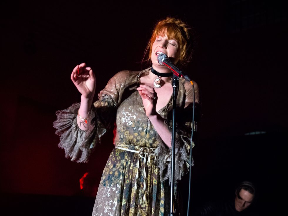 Florence Welch on stage 2016