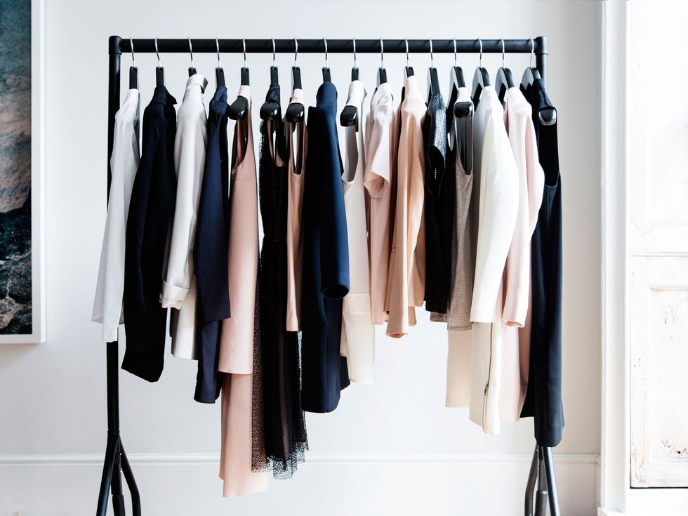 minimalist wardrobe guide