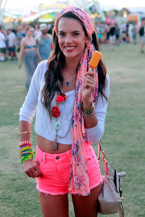 Coachella, Coachella street style, Coachella celebrities, Coachella celebrity, What to wear to Coachella, Coachella inspiration, festival fashion, festival style