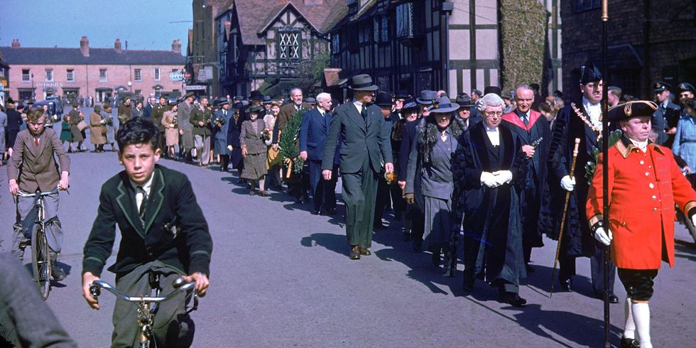 Stratford upon avon shakespeare parade 1944