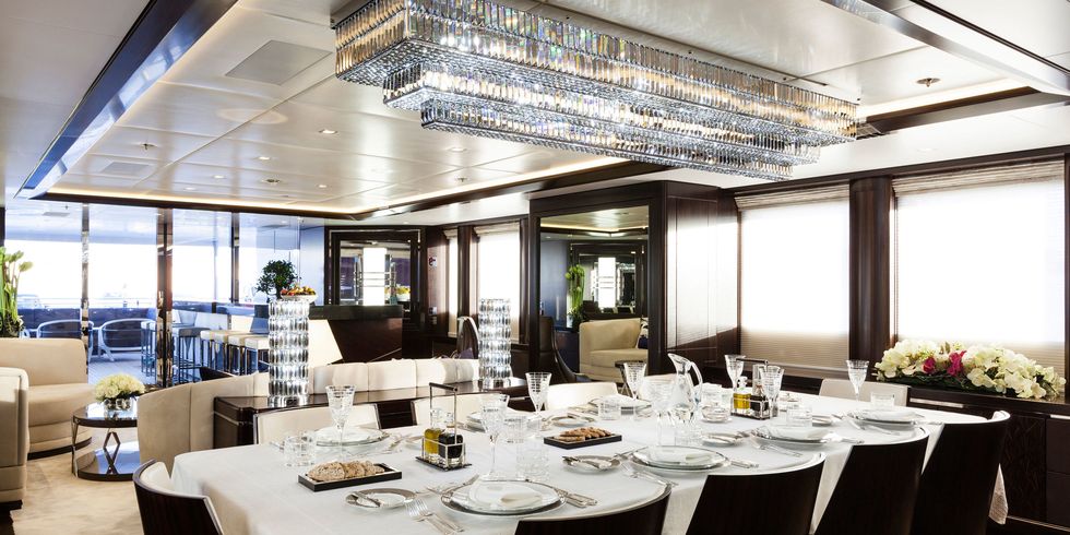 Heesen yacht dining room
