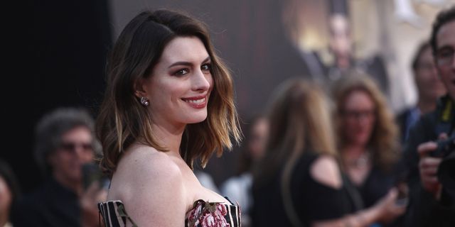 Anne Hathaway at the premiere of 'Alice Through The Looking Glass'