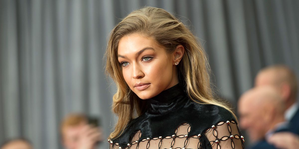 GiGi on Jimmy Fallon's show  Gigi hadid hair, Gigi hadid style