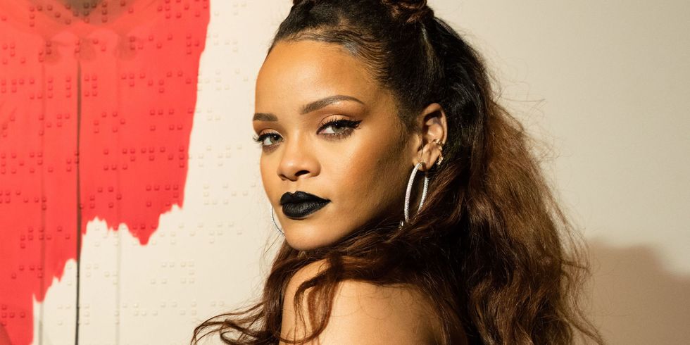 Rihanna wearing black lipstick