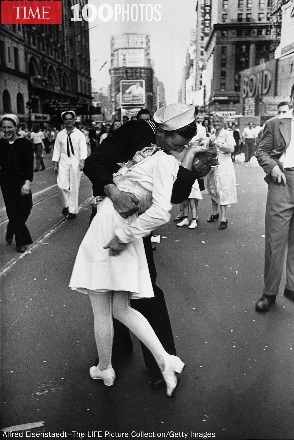 V-J Day in Times Square by Alfred Eisenstaedt