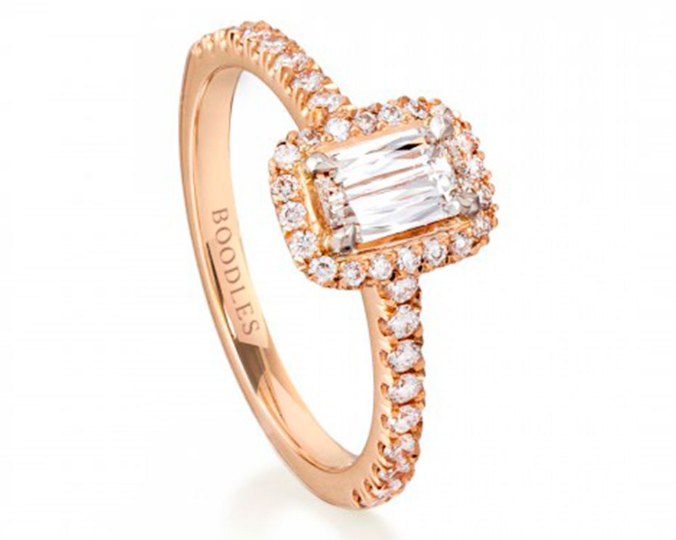 Fashion accessory, Ring, Engagement ring, Jewellery, Diamond, Pre-engagement ring, Body jewelry, Gemstone, Wedding ring, Wedding ceremony supply, 