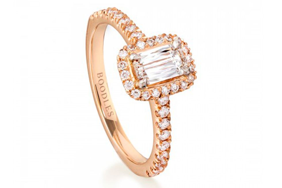 Fashion accessory, Ring, Engagement ring, Jewellery, Diamond, Pre-engagement ring, Body jewelry, Gemstone, Wedding ring, Wedding ceremony supply, 