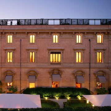 Window, Facade, Building, Evening, Mansion, Estate, Official residence, Palace, Hotel, Villa, 