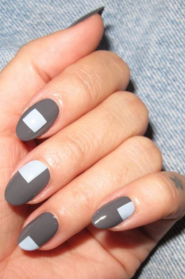 <p>A lesson in geometry: oval shaped nails adorned with squares look chic. </p>

<p><a href="https://www.instagram.com/p/BMG4yzaDHOK/?taken-by=nataliepavloskinails&amp;hl=en" target="_blank" data-tracking-id="recirc-text-link">@nataliepavioskinails</a></p>