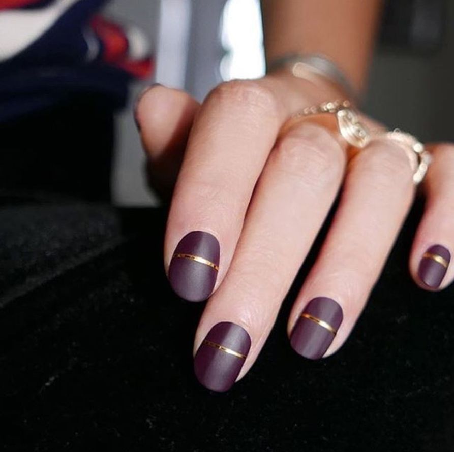 <p><span style="background-color: initial;" rel="background-color: initial;" data-verified="redactor" data-redactor-tag="span" data-redactor-style="background-color: initial;">Elevate a burgundy matte manicure with an elegant gilded ribbon through the center.</span></p>

<p><a href=" https://www.instagram.com/p/BMY-RqxD3gs/?taken-by=deborahlippmann" target="_blank" data-tracking-id="recirc-text-link">@deborhlippmann</a></p>