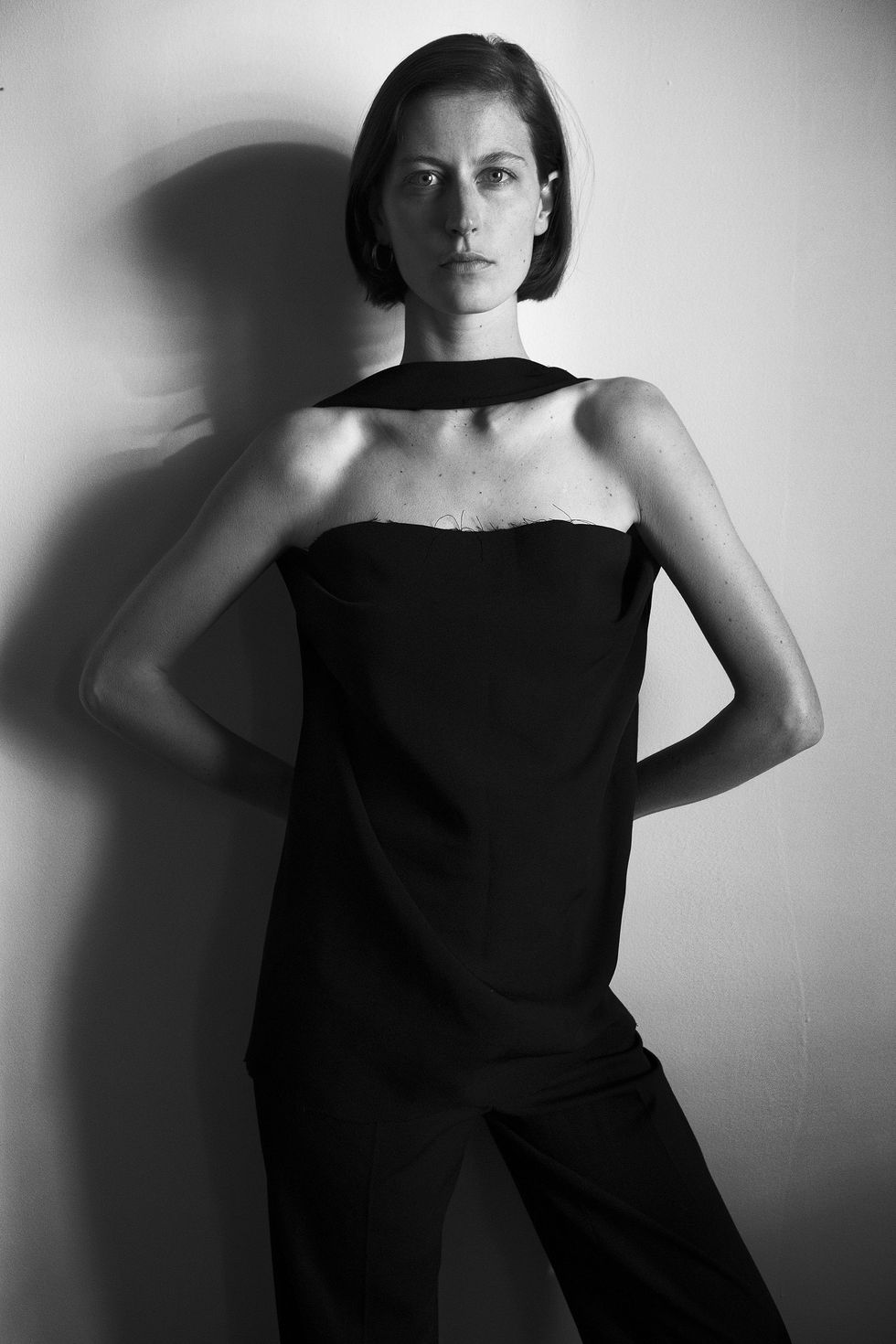 Hairstyle, Shoulder, Standing, Joint, Monochrome, Monochrome photography, Elbow, Dress, Style, Waist, 