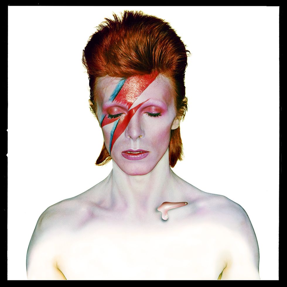 Aladdin-Sane-Eyes-Closed-Photo-Duffy-Duffy-Archive--The-David-Bowie-Archive