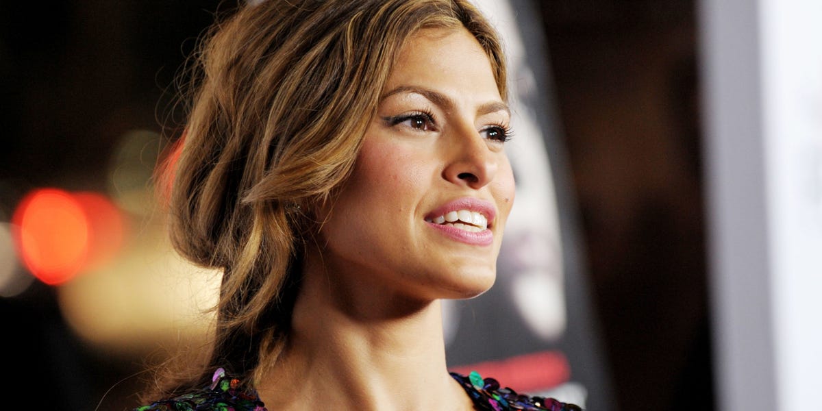 Lightning Strikes Twice For Eva Mendes: Photo 1397761 Photos Just Jared: Celebri