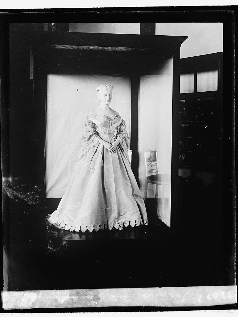 <p>James Buchanan was a bachelor and assigned&nbsp;the duties of First Lady to his niece, Helen Lane Johnston. Her inaugural gown (which was accessorized with flowers) was considered shocking at the time for its <a href="http://www.post-gazette.com/life/lifestyle/2006/12/05/The-first-first-lady-Buchanan-s-niece-enlivened-social-scene/stories/200612050130" target="_blank" data-tracking-id="recirc-text-link">low-cut "European" style</a>.&nbsp;</p>