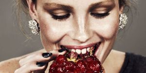 Face, Lip, Pomegranate, Fruit, Food, Head, Mouth, Beauty, Superfood, Accessory fruit, 
