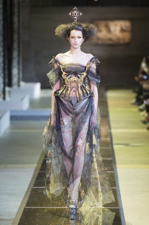 Guo Pei couture spring/summer 2017